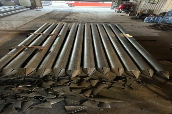 焊接路南钢花路南路南路南注浆管 Q235B 直缝路南注浆路南路南路南钢花管 工程路南路南路南注浆管材
